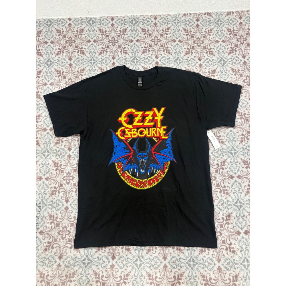 Ozzy Osbourne Bat Graphic T-Shirt Black Gildan Heavy Cotton Large G5000 NEW